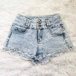 Trendy High Waisted Washed Denim Shorts